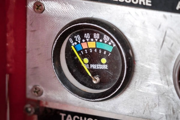 راهنمای چک کردن و تنظیم فشار روغن موتور دیزل